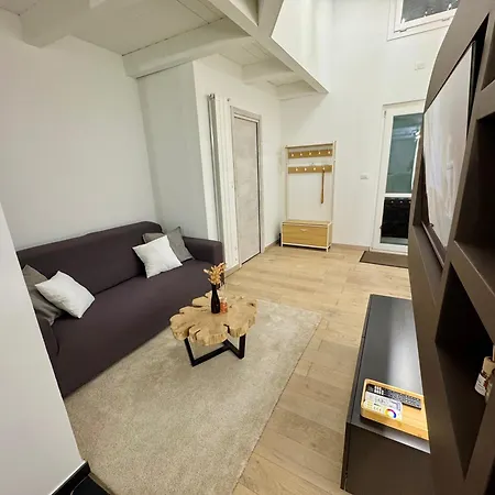 Bed & Breakfast I Loft - Intero Loft Di Lusso A Porta Nuova - *