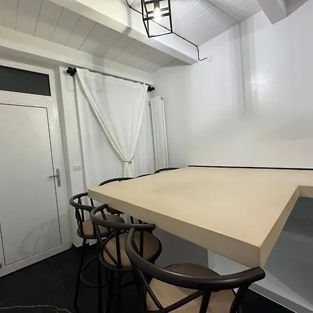 I Loft - Intero Loft Di Lusso A Porta Nuova - Frühstückspension Turin